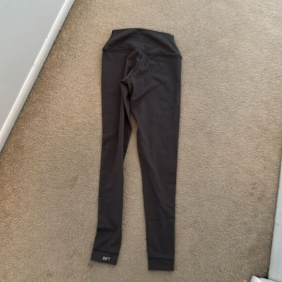 New set active form cloud legging grey XS - Picture 4 of 4